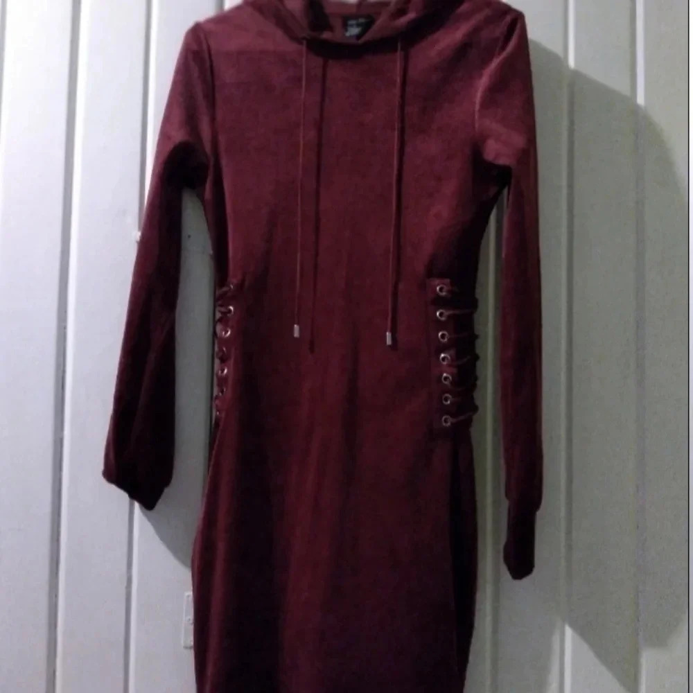 rue 21 velour hoodie dress-small NWOT